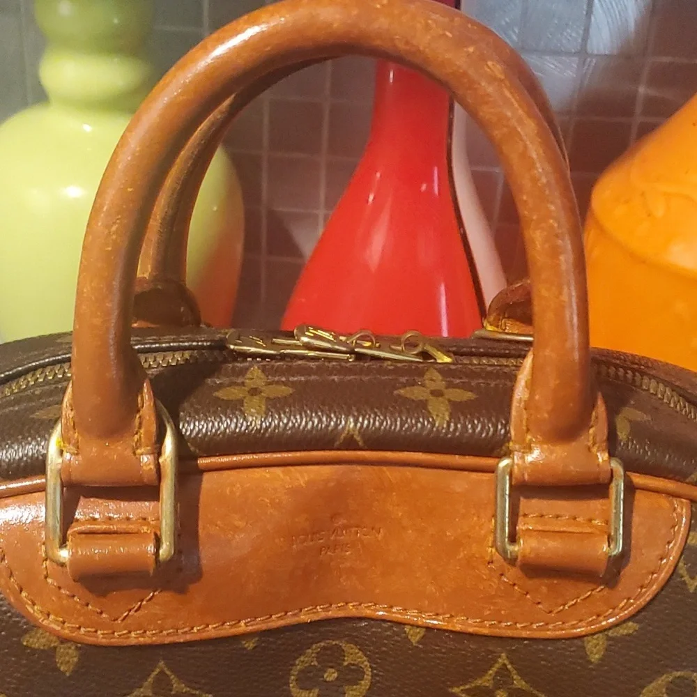 Louis Vuitton Trouville Bag with COA
